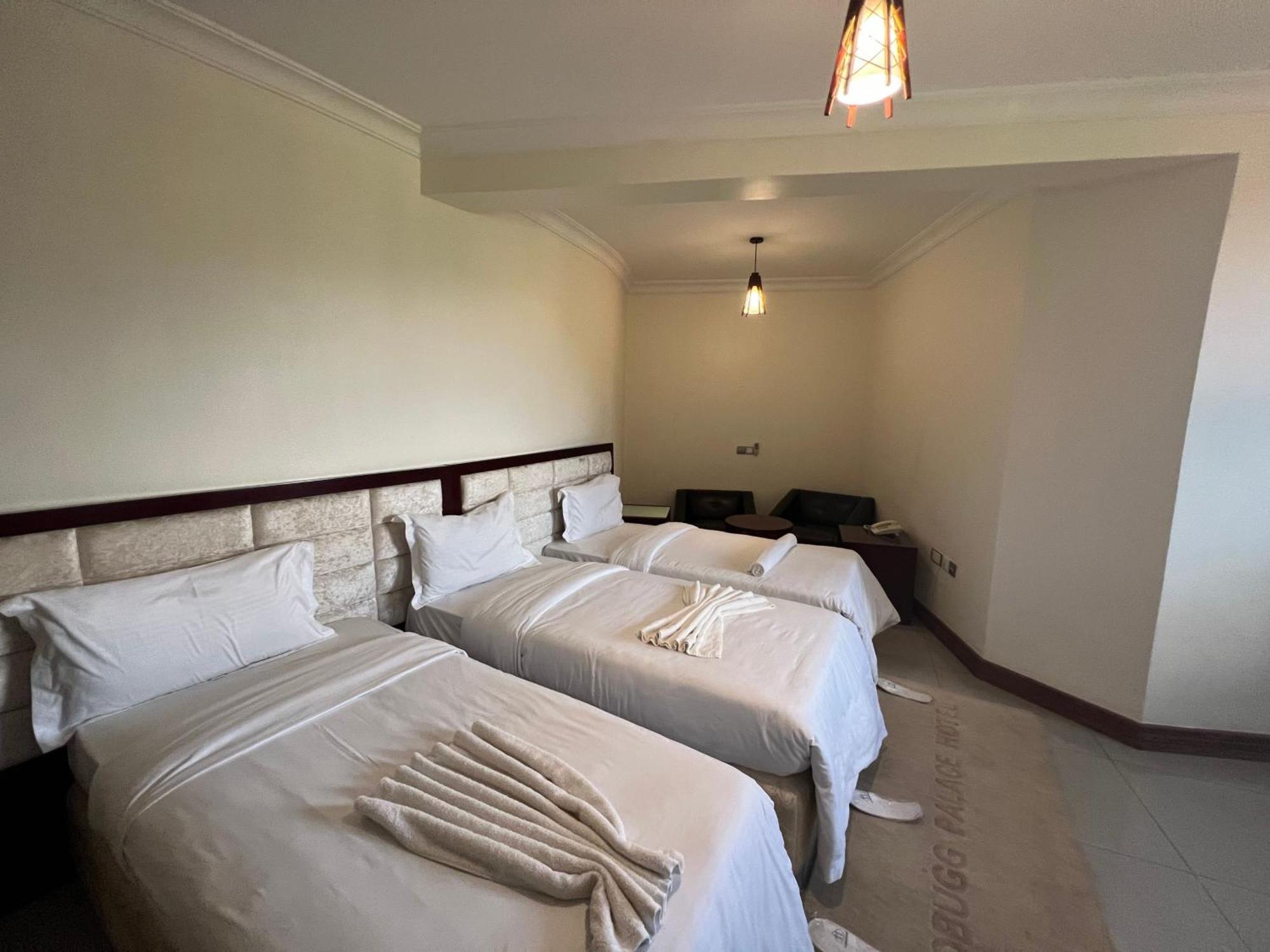 Nejobugg Palace Hotel Nkoanrua Екстер'єр фото