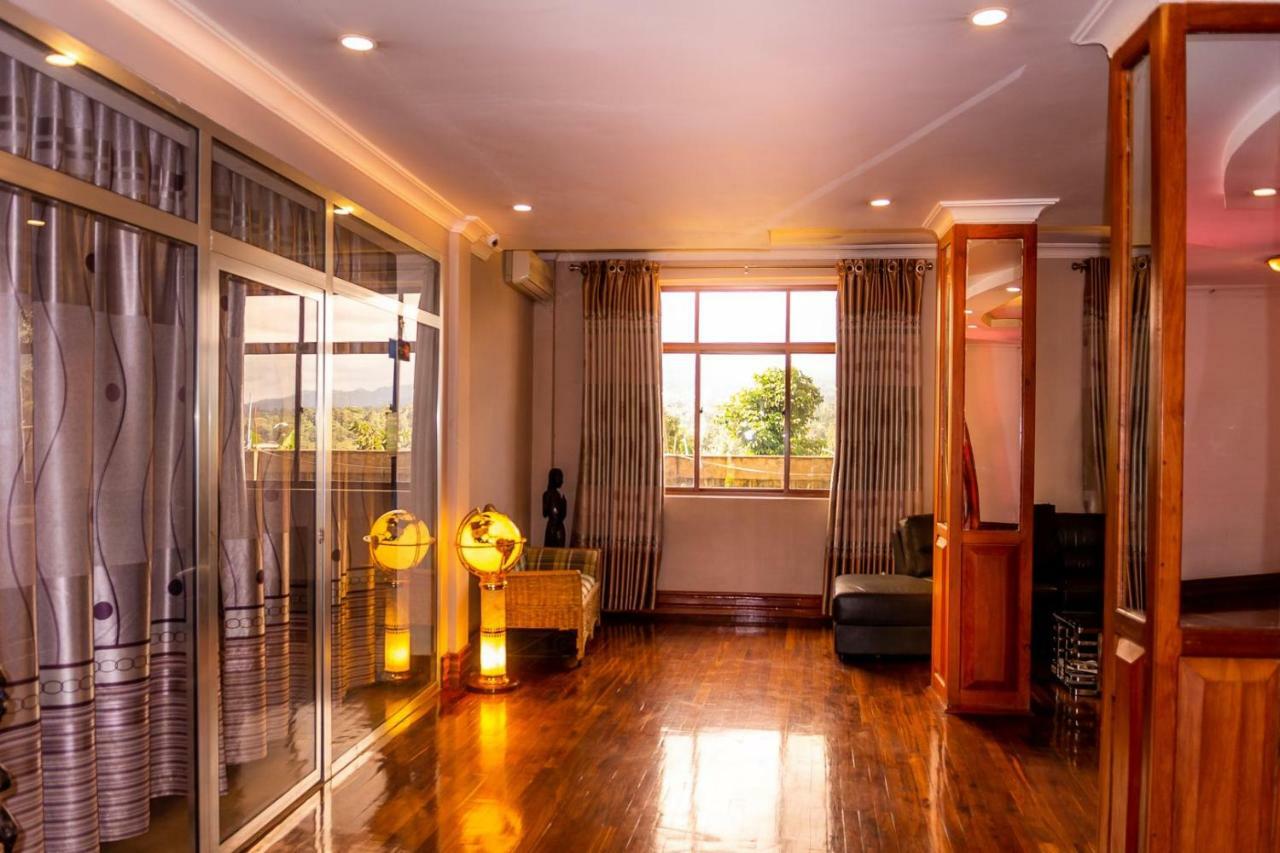 Nejobugg Palace Hotel Nkoanrua Екстер'єр фото
